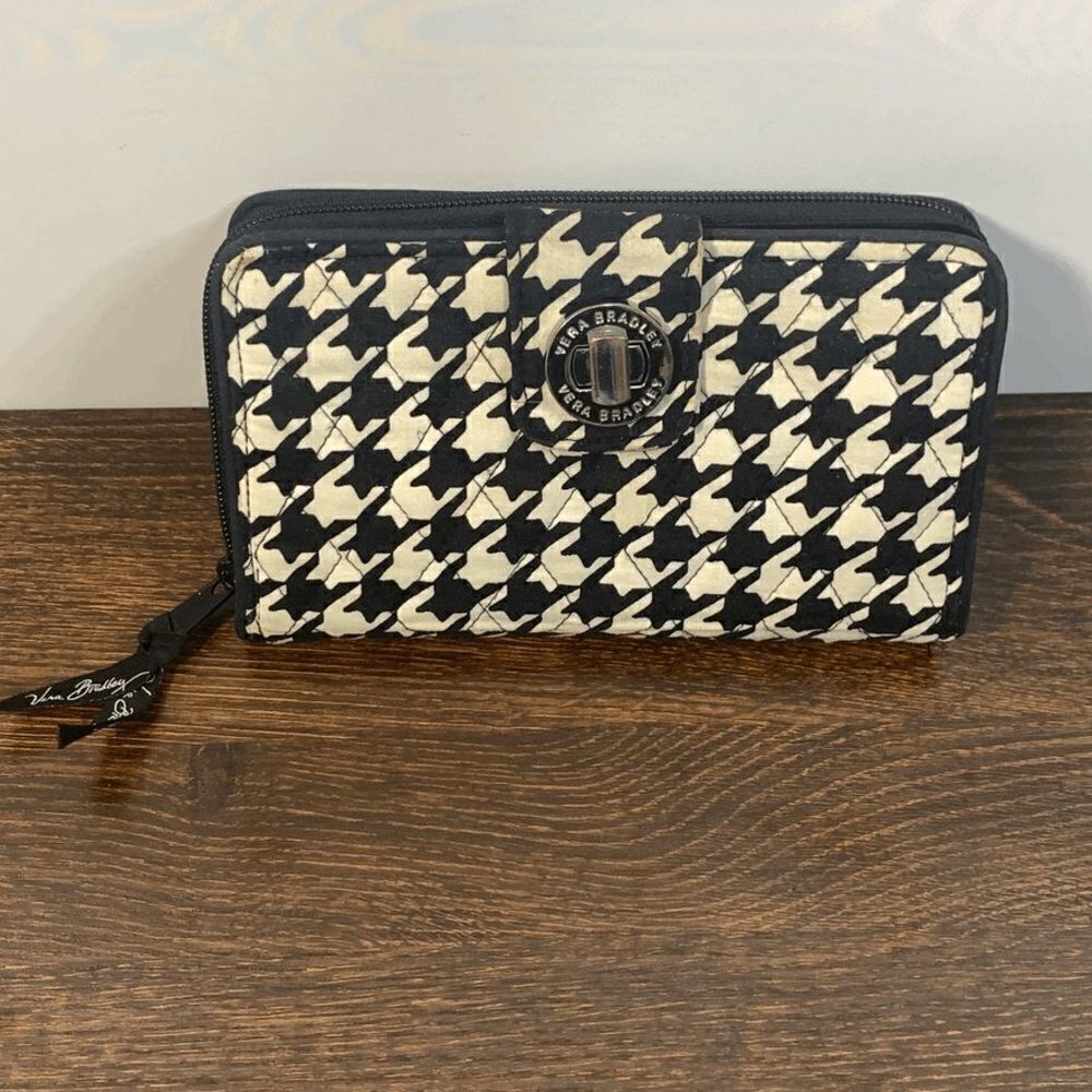 Vera Bradley 4x8" Cloth Wallet